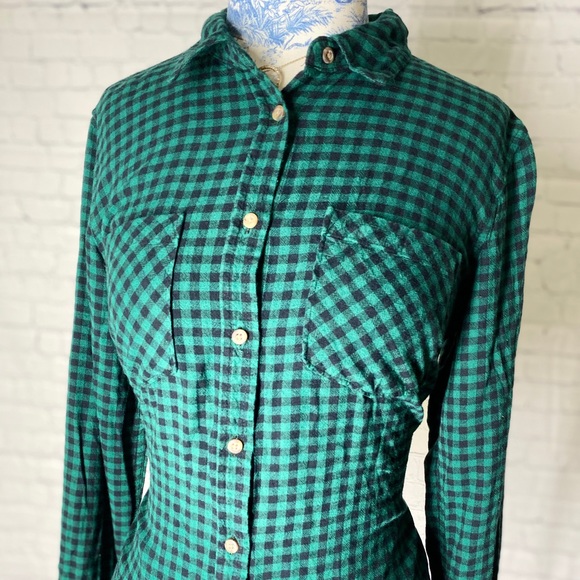 Green plaid button up - Picture 2 of 3